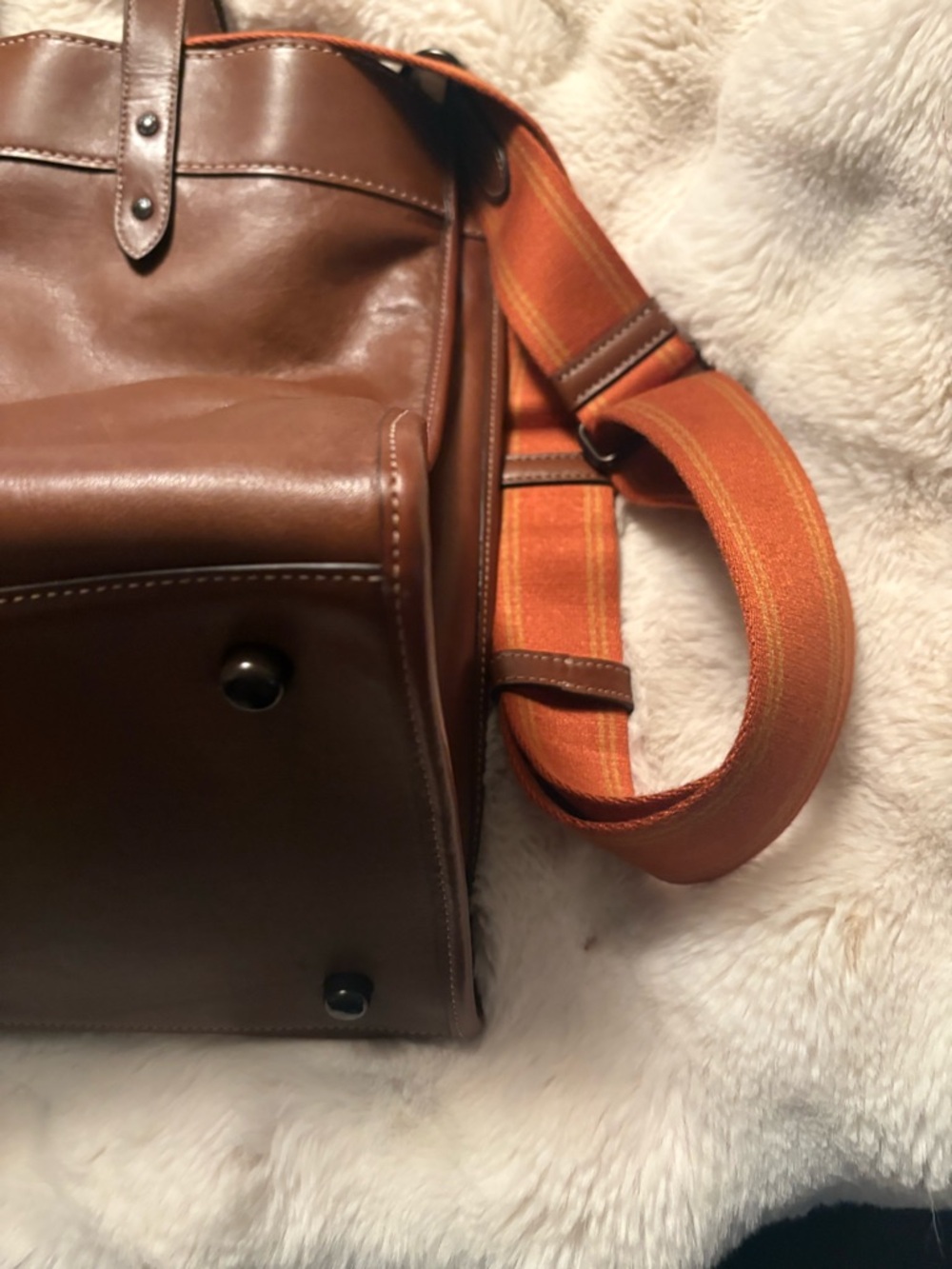 Coach Brown Leather Field 40 Embossed Tote with Adjustable Strap - Picture 4 of 12